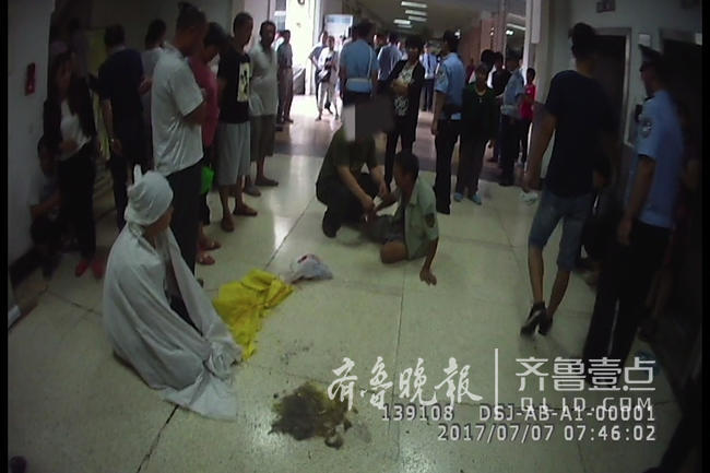 有人在省立医院病房大厅烧纸钱？家属、医闹被拘留