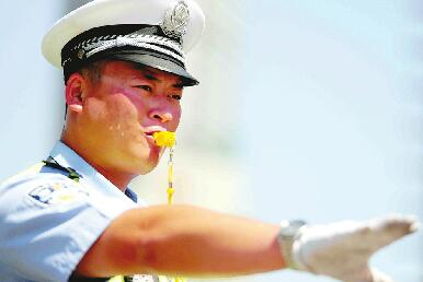 市“两办”督查高温作业场所 落实防暑降温措施