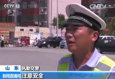 菏泽一女子违规不听劝 辱骂交警并称：交警没资格