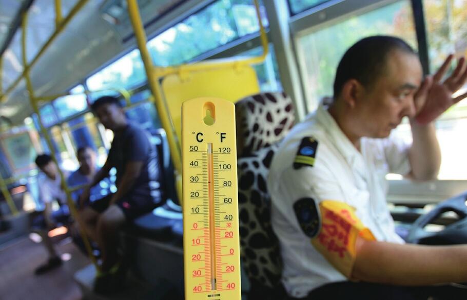 致敬高温下的劳动者！挥汗如雨的脸庞 最美的劳动颂歌