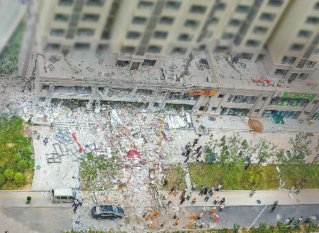 银丰唐郡餐馆爆炸8人伤 调查发现多个新小区底商餐馆扰民