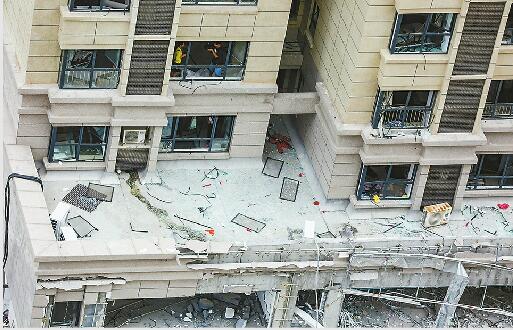 济南银丰唐郡爆炸事故致1人死亡 系液化气泄漏引发