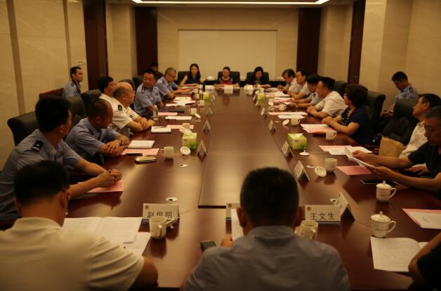 市政协视察食品药品与环境犯罪侦查工作