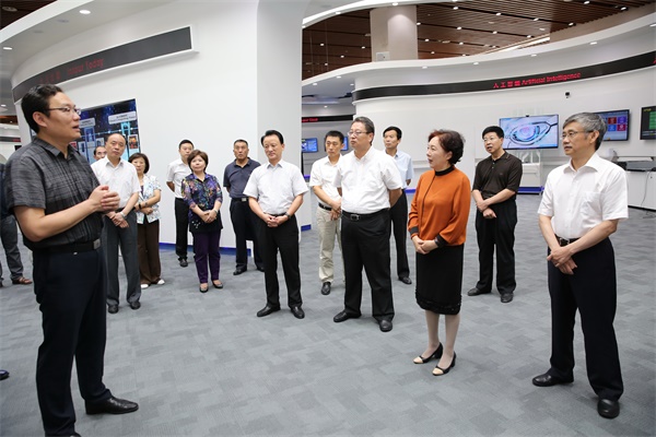 市政协召开双月协商座谈会 雷杰主持并讲话 - 济南政务 - 舜网新闻