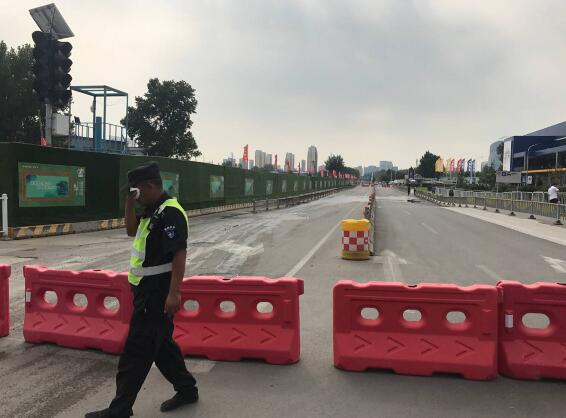 烟台路东段全封闭 助力济南宜家开业防拥堵