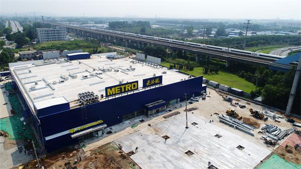 ���ϣ����������ʩ����β �����µ�Ӫҵ