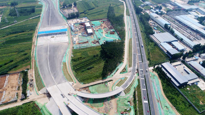 济南：高架桥牵手高速路 黄河到南山一桥通