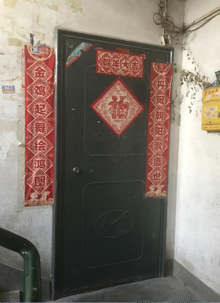 疑因产后抑郁济南一女子抱着孩子喝药身亡 事发金牛小区