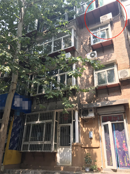 风“锁”房门济南两岁男童坠下4楼 暖心邻居自发伸出援手