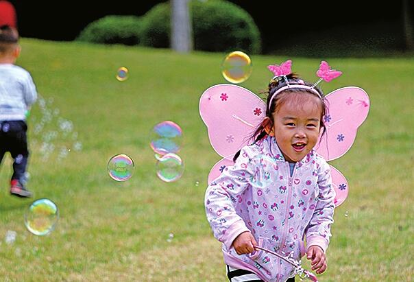 国庆、中秋长假第二天 植物园亲近自然乐度假日