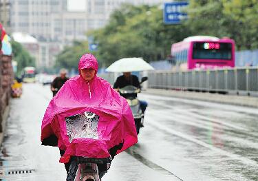 一场秋雨一场寒 济南的气温降幅明显