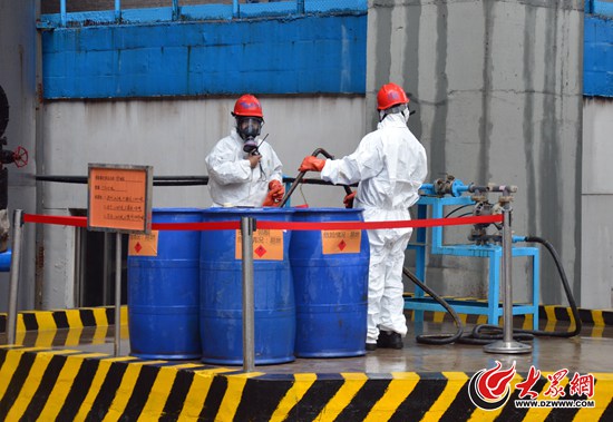 山东集中销毁200多吨毒品 举报制毒线索最高奖3万