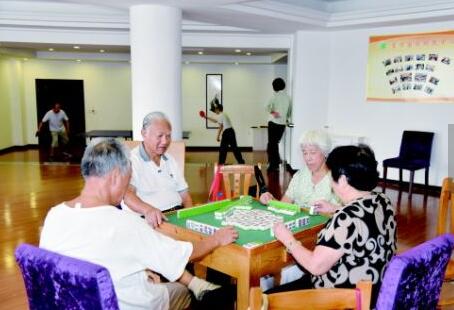 山东：安居乳山银滩的外来面孔 楼市去库存带来人气