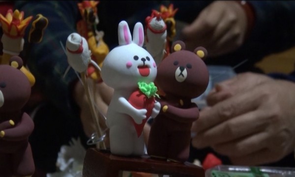 山东“面塑奶奶”捐款近百万：一辈子赚的钱基本都捐了