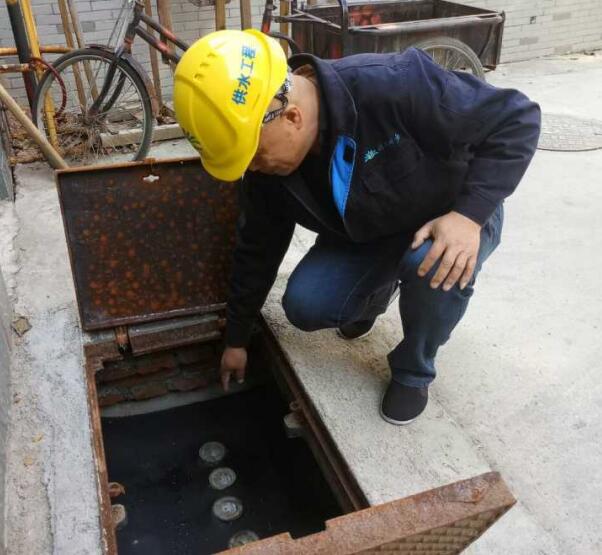 济南：今年水管不怕冻 10000户居民水表穿“新棉衣”