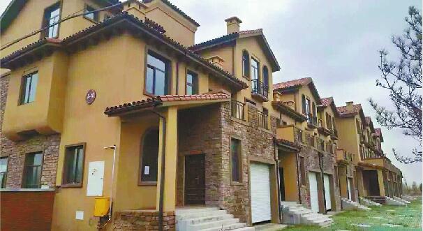 济阳10宗联排别墅将网上拍卖 最低的一套起拍价130万元