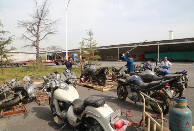 ����һ������������Ħ�г����������� ��߼�ֵ20��