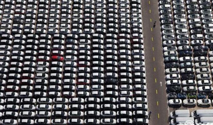 调查：10辆车7辆有“味儿” 汽车室内空气质量堪忧