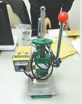 济南：俩男子打印小额假币 窝点被端设备被查获