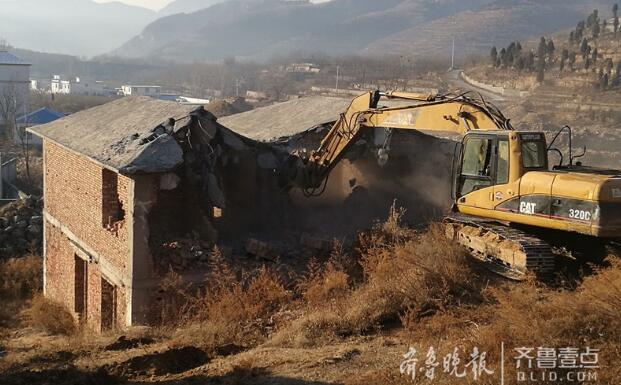 西营柳埠仲宫同步开拆违建 济南南部山区双拆“热”