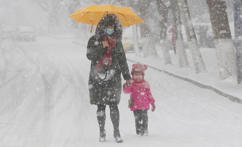 ɽ����̨�ս���ѩ ��ͷ����ðѩ����