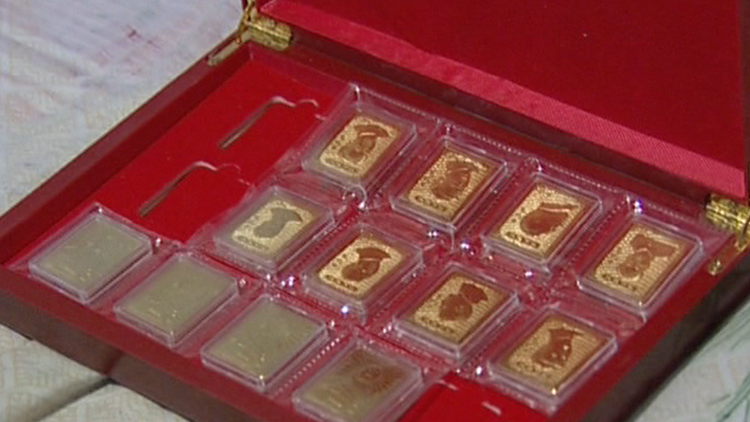 都是套路！龙口老汉500元买收藏品 被骗“能升值10万”