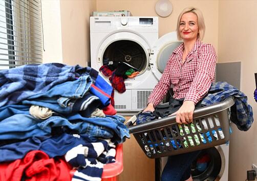 英国38岁女子连生10个儿子 虽然没女孩但她坚决不会再生孩子了