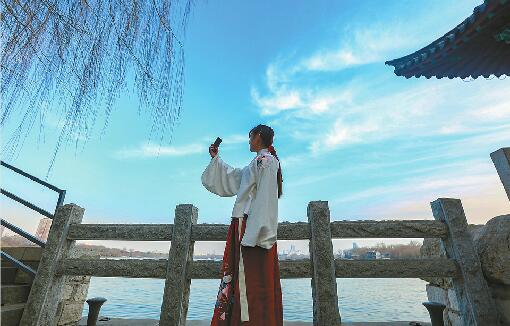 ��Ŭ����������Ϯ ��Ȫ�����������ϳ���