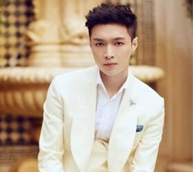 张艺兴工作室辟谣 