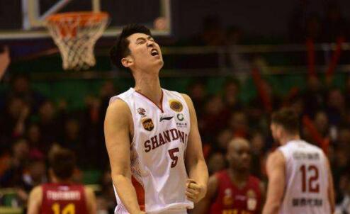 CBA鲁吉之战张庆鹏和潘宁成为奇兵 吉林队杀