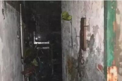 ���ӽ�ǰŮ�Ѹ��׷�ʬ ��ʧ��Ů���ֳ���ҹ��ը��