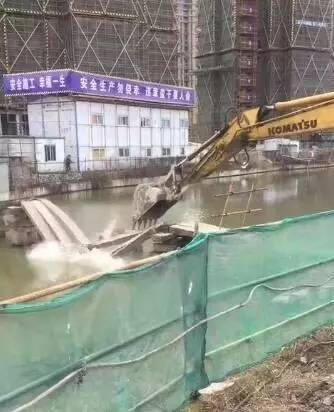 �ź�!����������ٱ�����15��Ԫ ��������ϲ�ĩ�˳�����Ȼ����