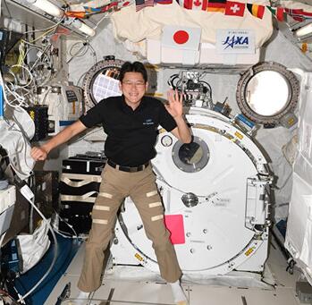 3周9cm!宇航员在太空长高 身体不断节节拔高情况极其罕见