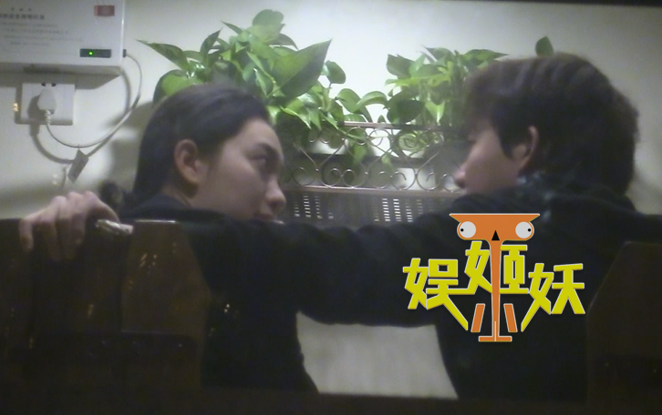 靠头杀!李云迪恋情疑似曝光妹子超正 