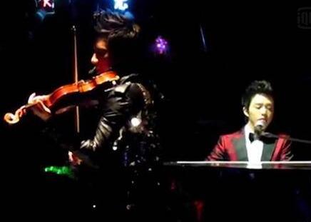 李云迪恋情疑曝光与神秘女子亲密牵手 