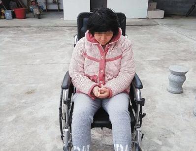 90后女孩面部整形致残 家人质疑为何延误5小时送医