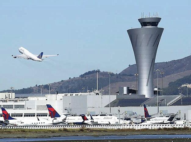 旧金山机场险撞机系半年来第三次 客机收到降落指令后认错跑道