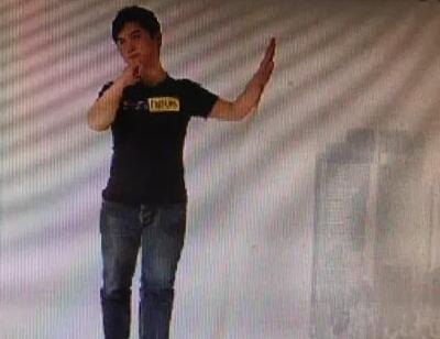 34岁男子身高170受邀去面试模特 交了1万后悲剧了