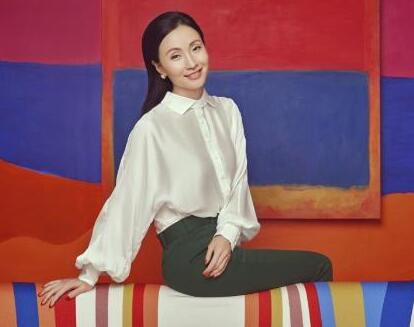 魅力十足!陶虹生日发布彩虹大片 实力派演员七彩人生不只一面