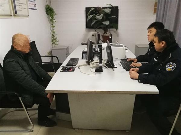 历下警方开出今年首起违规燃放烟花爆竹罚单