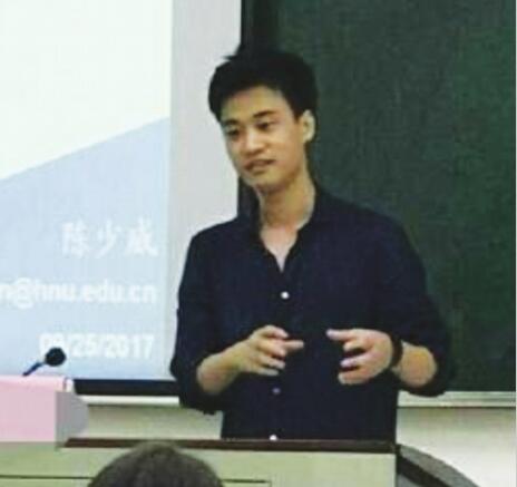 迷妹注意!现实版何以琛出没!神似