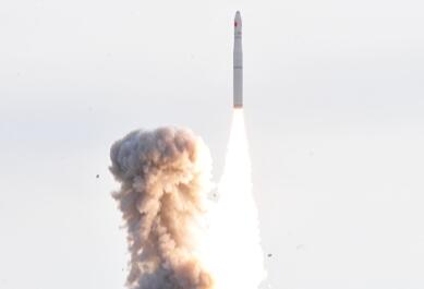 一箭六星发射成功完成首次全商业发射 我国固体火箭再击苍穹