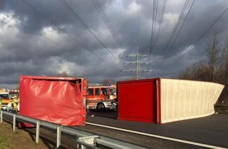 德国遭遇飓风袭击6人死亡 多城市瞬时变成灾难片拍摄现场