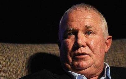 原因成谜！贝尼特坠机身亡 乘坐直升机Huey在美国新墨西哥州坠机身亡