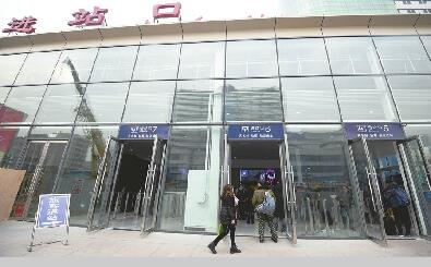 济南火车站新进站口启用