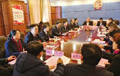 禁放烟花爆竹从我做起 槐荫区两会亮态度