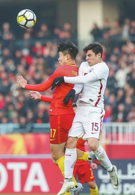 足协申诉恐反遭处罚 气愤球迷选择“空场”