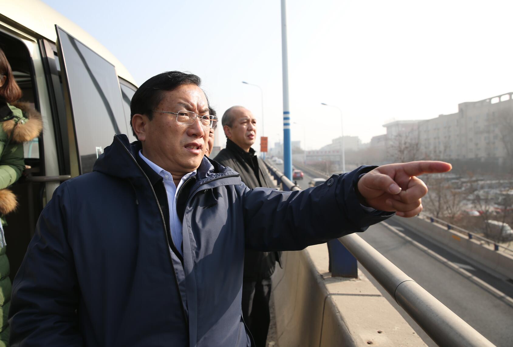 王忠林暗访大气污染防控工作 这些问题快来认领