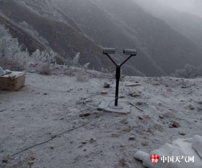 ��ؽ����������� ��������ĸ������ƻ�����������ɢ��