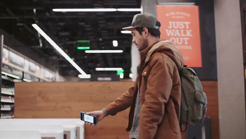 高科技！亚马逊便利店开业 摄像头随时盯准货架确保与商品互动